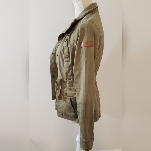 Hollister Ladies XS Olive Jacket gently used - Picture 5 of 11